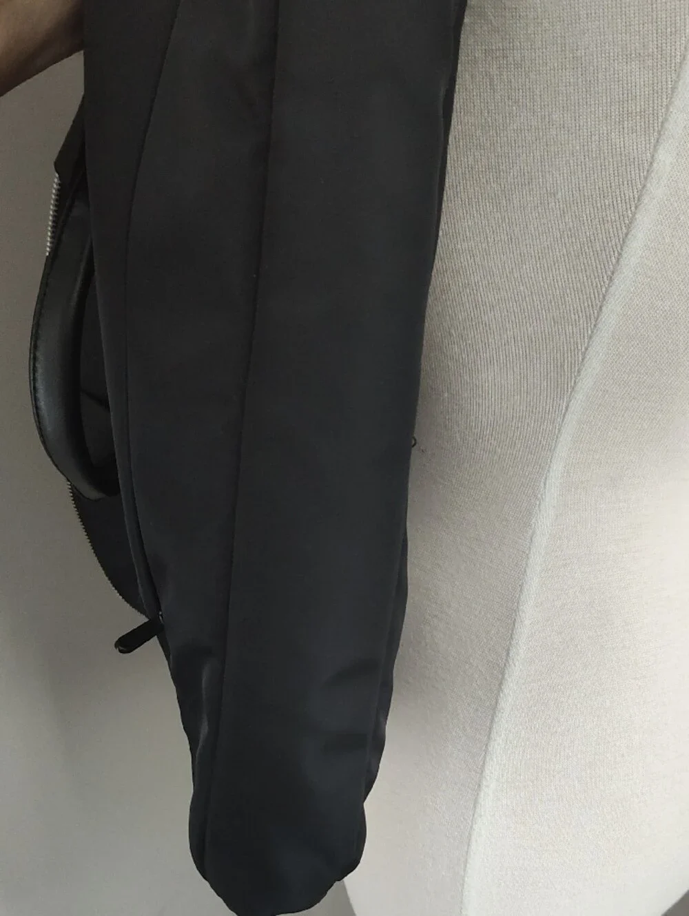 Pt Men's Black Nylon Laptop Briefcase with Shoulder Strap And Luggage Connector